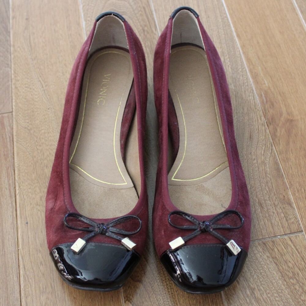 Vionic Mod Daphne Chunky Heel Leather Suede Burgandy Black Slip‎ On Shoes 9